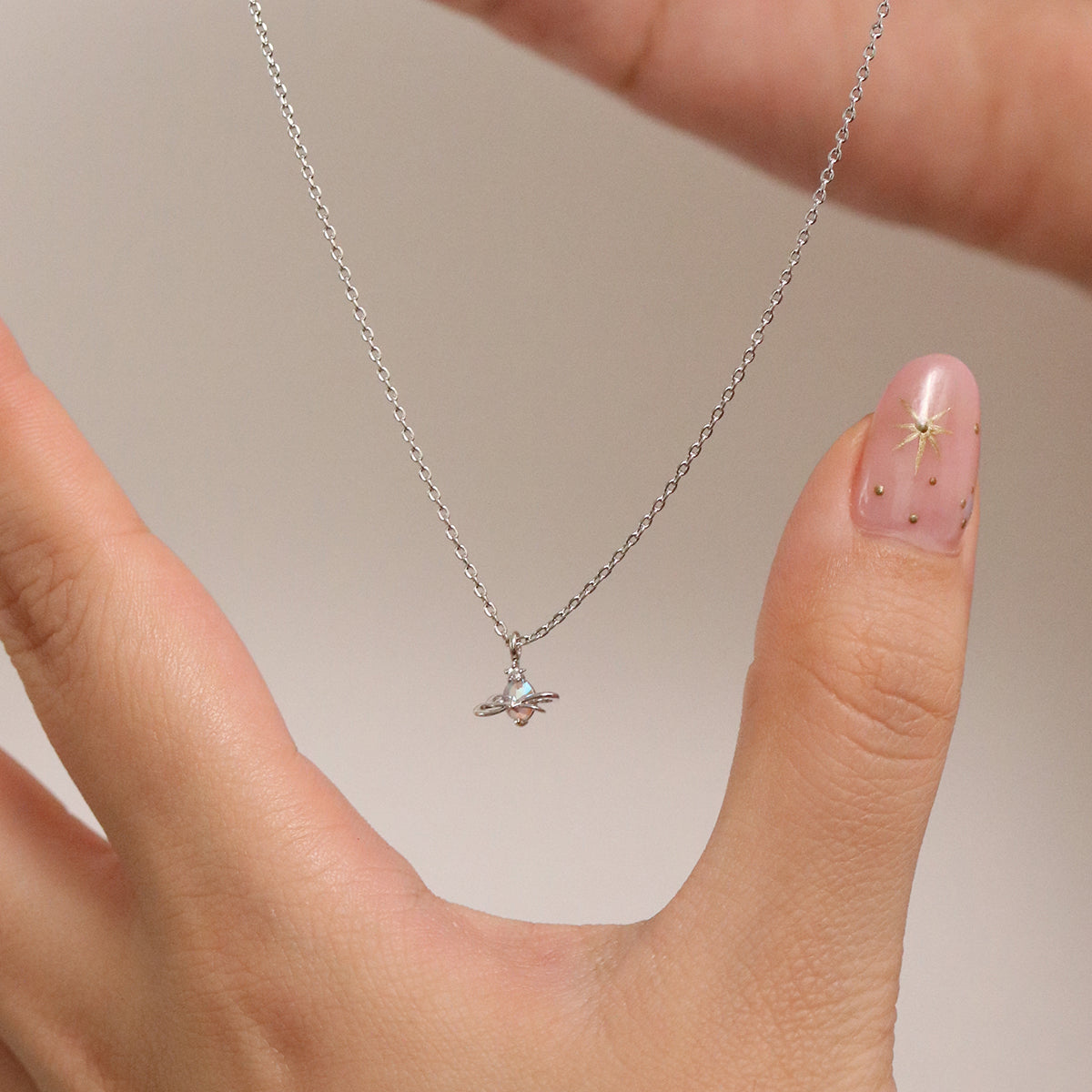 Princess saturn necklace-3