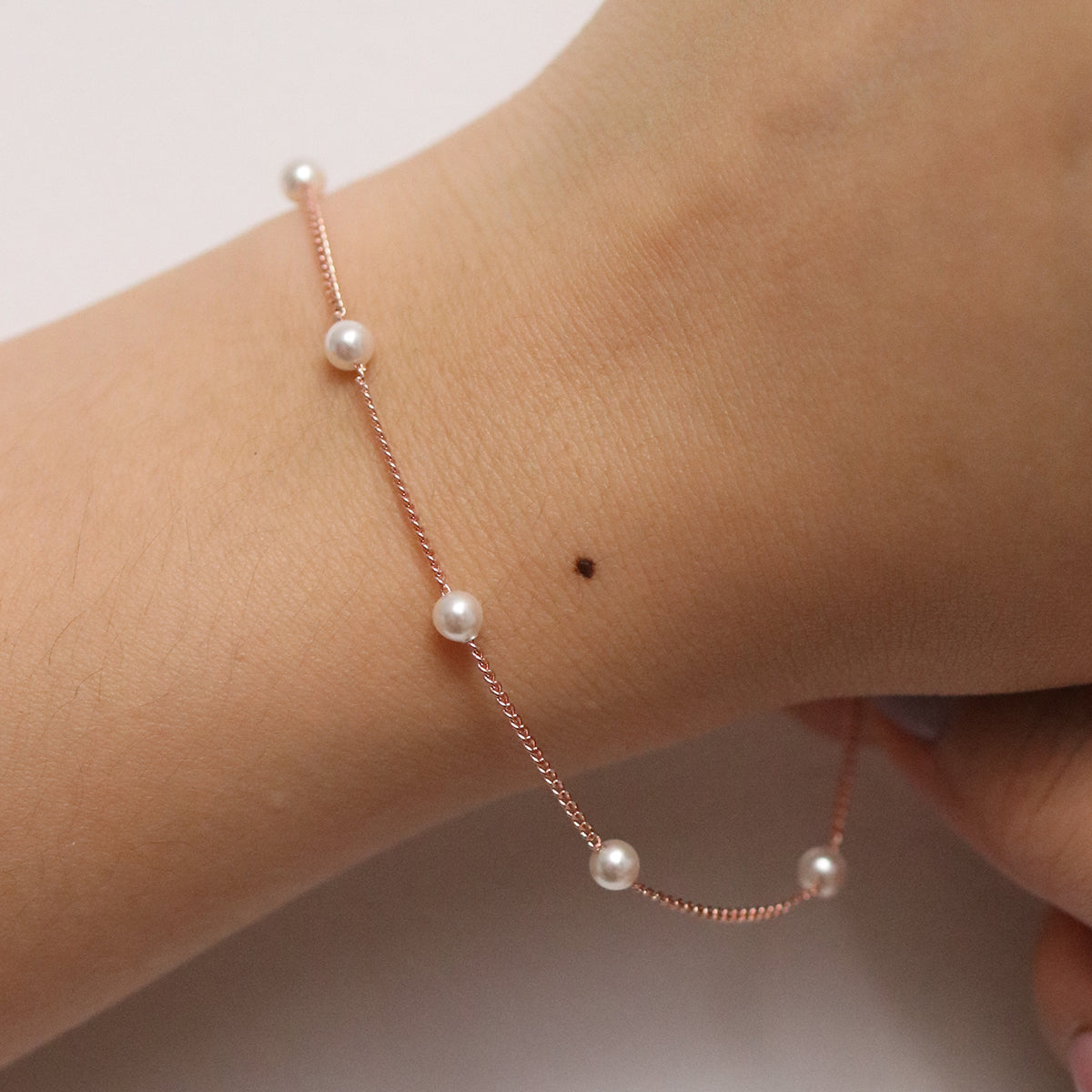 Five pearl relayed bracelet-3